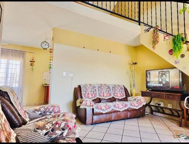 3 BEDROOM APARTMENT FOR SALE IN VORNA VALLEY